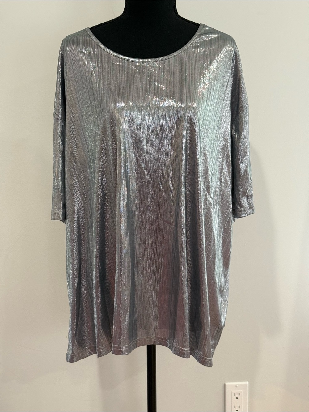 New Agnes Orinda 4X Metallic Silver Women's Scoop Neck Top 524
